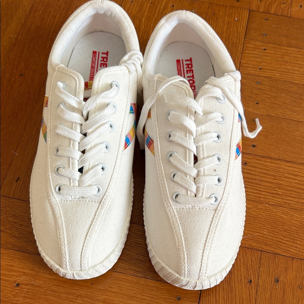 Tretorn White Canvas Sneakers with Multicolor Details
